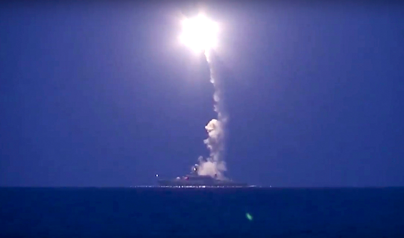 Illustration for article titled Russia Intercepts U.S. Drones Over Syria, Launches Cruise Missiles From Caspian